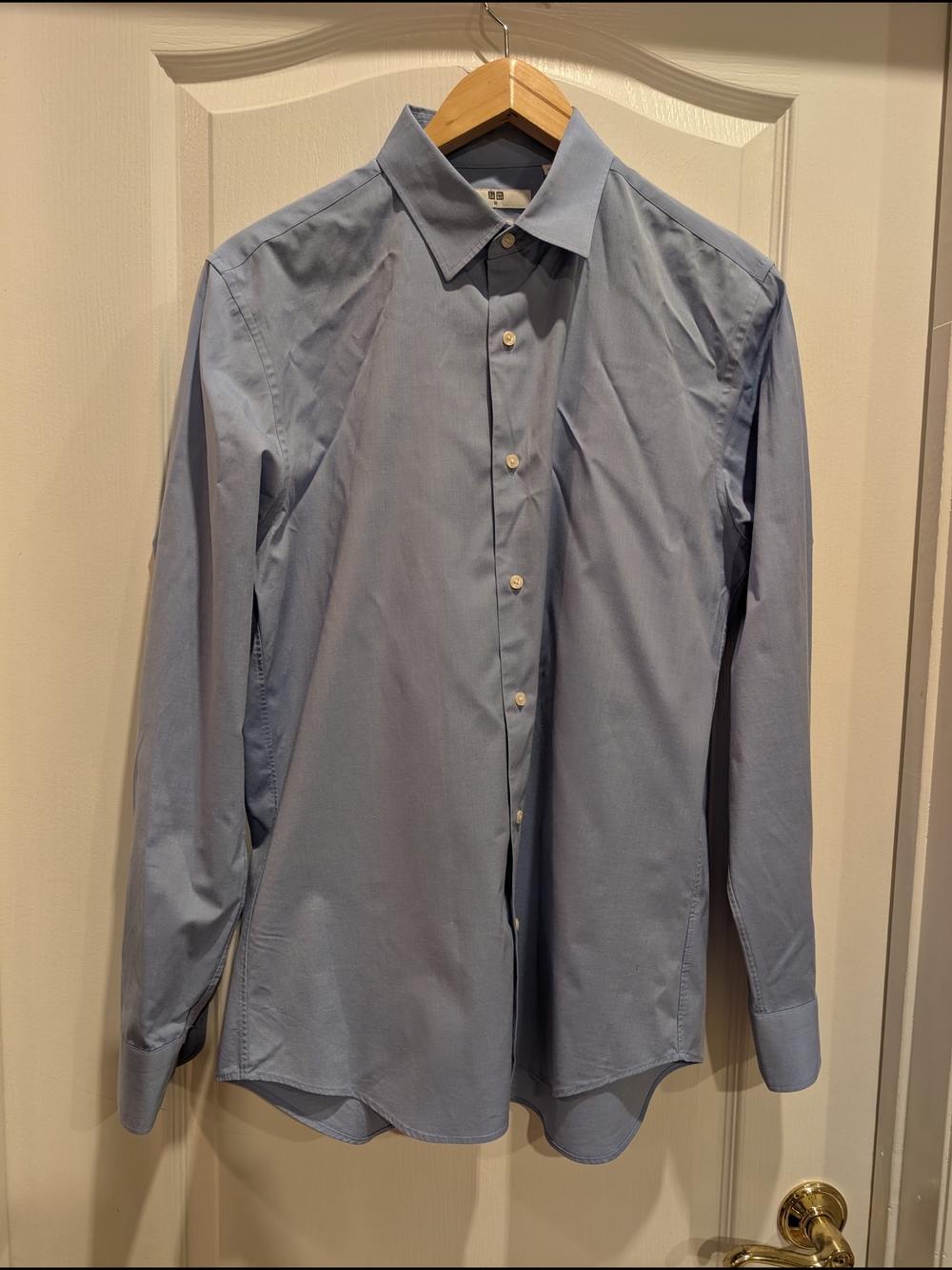 Uniqlo Men’s M Slim Fit Light Blue Stretch Cotton Dress Shirt Button Down